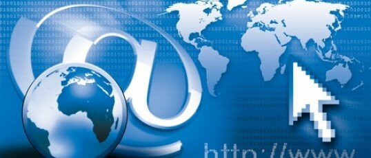 Das Internet bietet mit Online-Druckereien günstige Alternativen zu Werbeagenturen